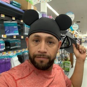 Meet your Posher, Daniel